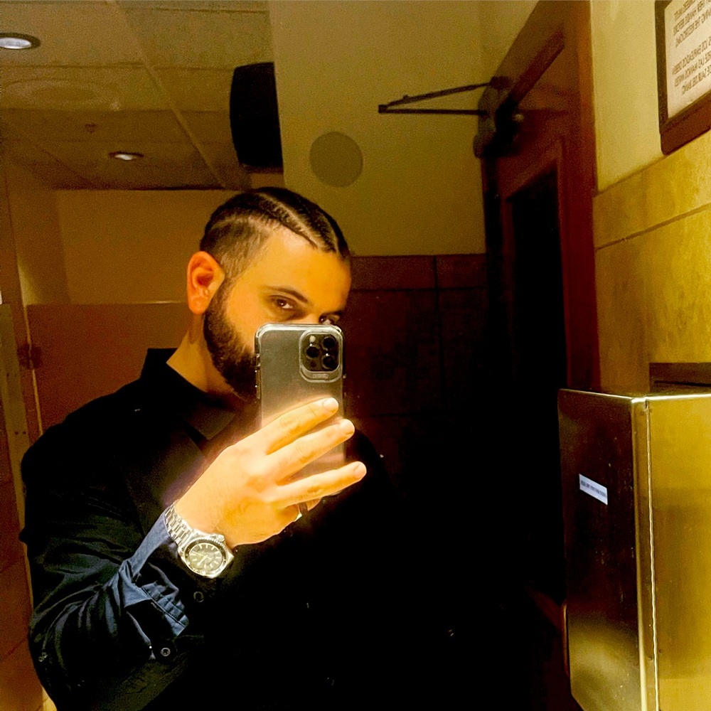 Meet your Posher, Naiem